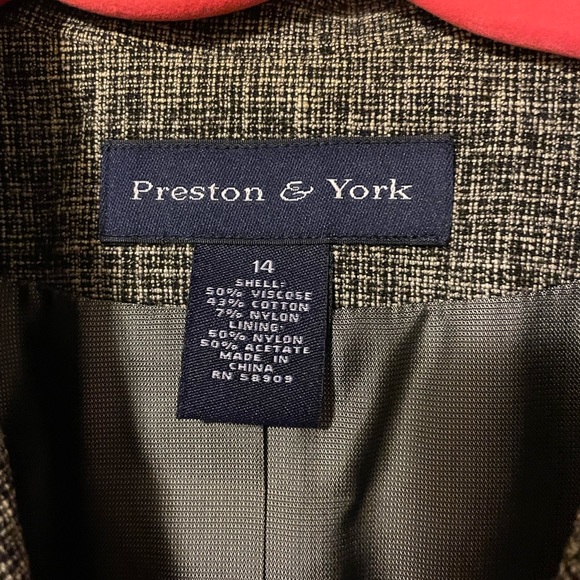 NWOT Preston & York tweed blazer 4 button front closure with faux pockets - Picture 3 of 4